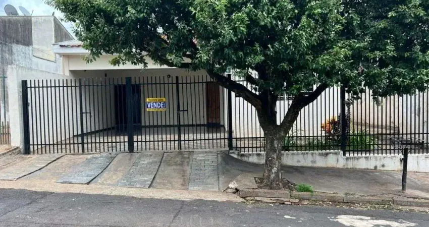 Casa para venda em Residencial Cidade Jardim de 432.00m² com 3 Quartos, 1 Suite e 4 Garagens