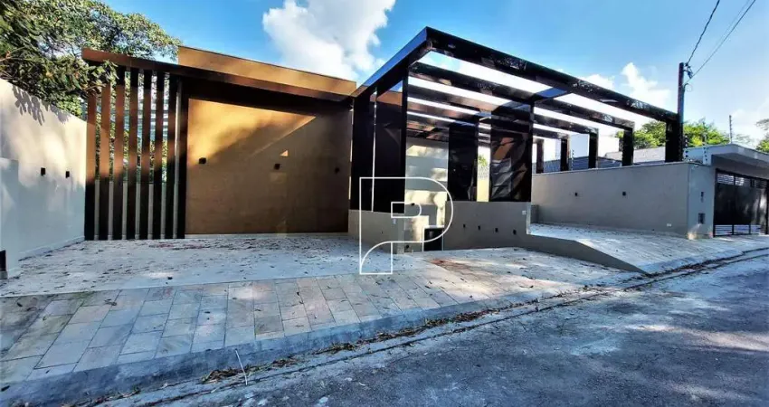 Casa de Condomínio para venda em Granja Viana de 471.00m² com 3 Quartos, 3 Suites e 4 Garagens