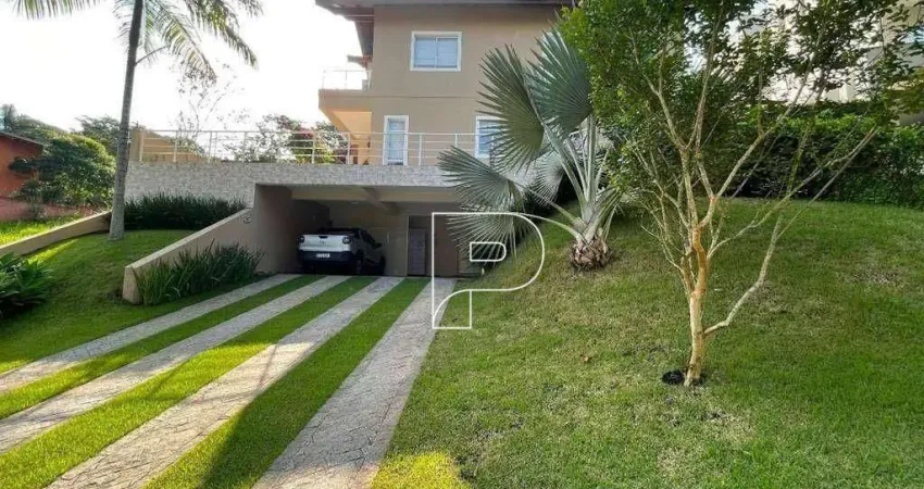 Casa de Condomínio para venda em Granja Viana de 300.00m² com 3 Quartos, 2 Suites e 6 Garagens