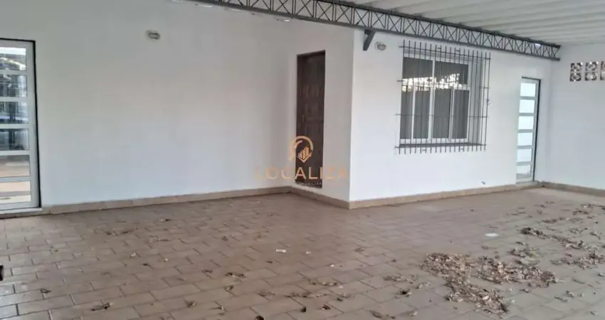 Casa para alugar em Vila Rubi de 250.00m² com 3 Quartos e 4 Garagens