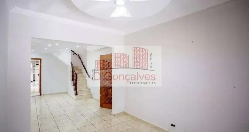 Sobrado para alugar em Centro de 190.00m² com 3 Quartos e 1 Suite