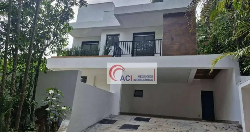 Casa de Condomínio para venda em Vila Verde de 200.00m² com 3 Quartos, 3 Suites e 4 Garagens