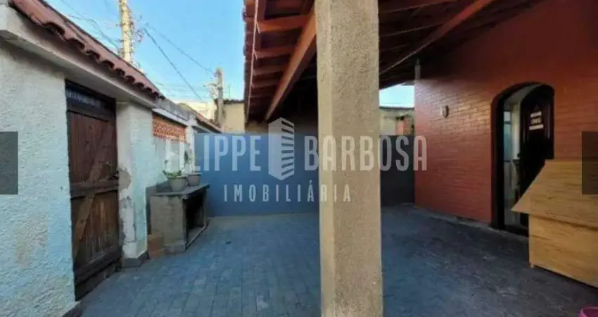 Casa para venda em Madureira de 127.00m² com 3 Quartos e 2 Garagens