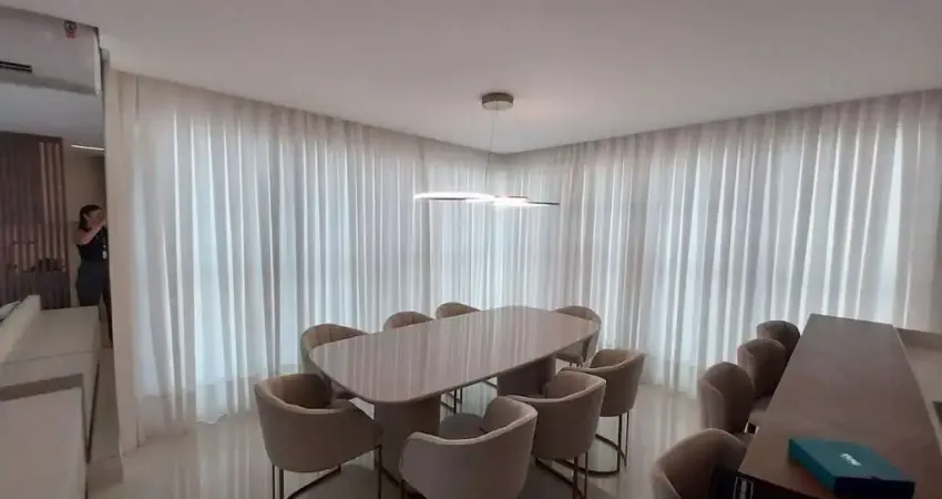 Apartamento para venda em Centro de 140.00m² com 4 Quartos, 4 Suites e 3 Garagens