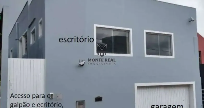Galpão / Depósito / Armazém para venda e aluguel em Vila Dominguinho de 300.00m²