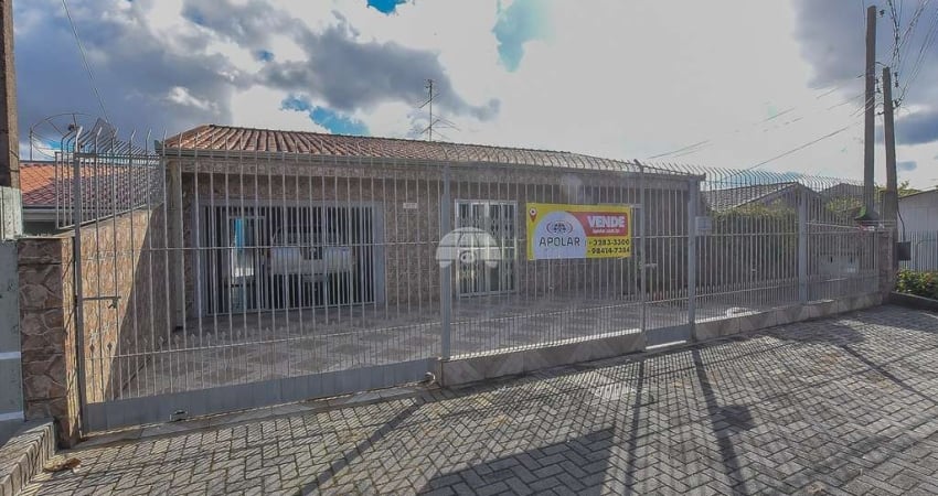 Casa para venda em Pinheirinho de 180.00m² com 4 Quartos e 3 Garagens