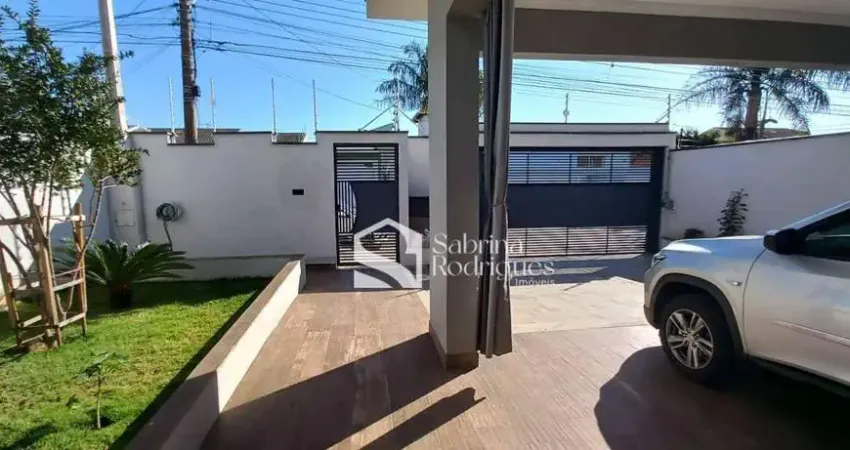 Casa para venda em Jardim Esplanada de 206.00m² com 3 Quartos, 1 Suite e 4 Garagens