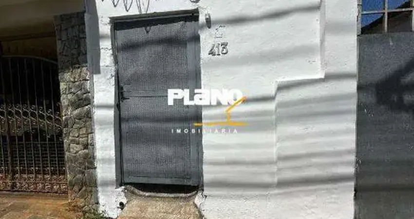Casa para alugar em Vila Santos Dumont de 35.00m² com 2 Quartos