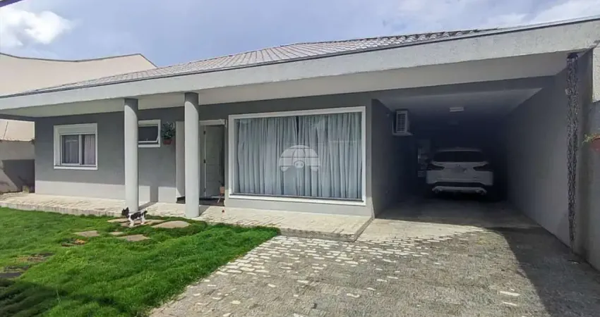 Casa para venda em Guaraituba de 431.00m² com 4 Quartos, 1 Suite e 3 Garagens