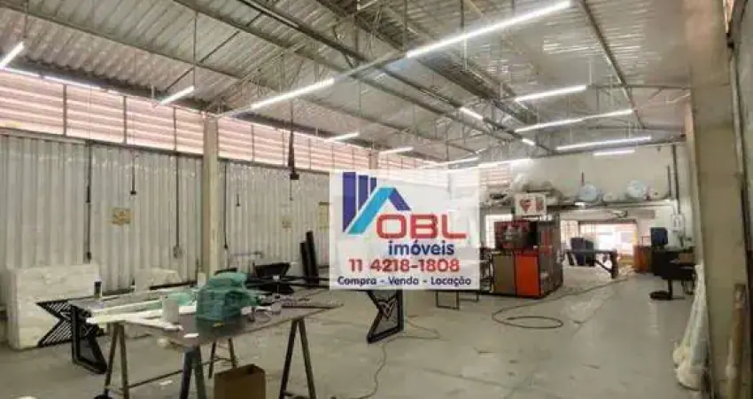 Galpão / Depósito / Armazém para alugar em Jardim Independência de 900.00m²