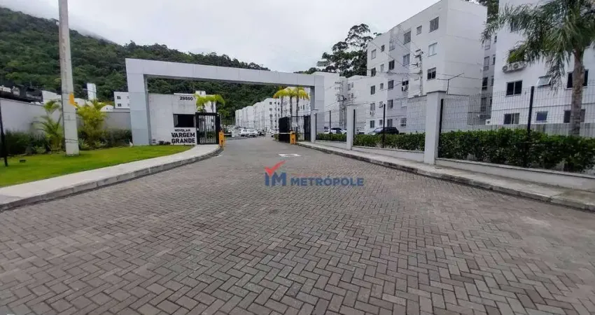 Apartamento para alugar em Vargem Grande de 50.00m² com 2 Quartos e 1 Garagem