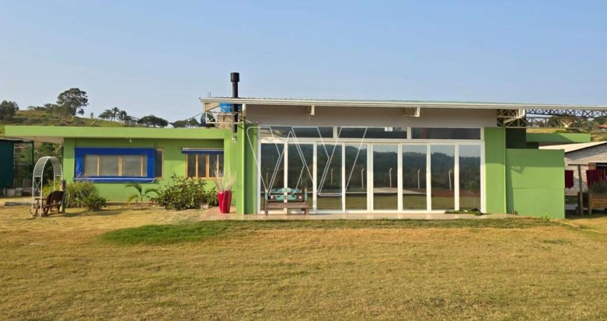 Chácara para venda em Joaquim Egídio de 200.00m² com 2 Quartos, 2 Suites e 6 Garagens