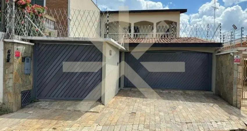 Casa para venda em Vila Brasília de 300.00m² com 4 Quartos, 1 Suite e 2 Garagens