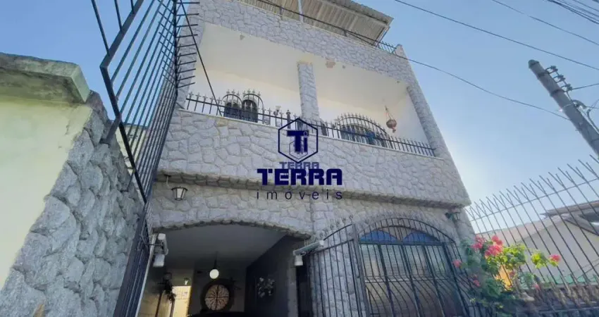 Casa para venda em Camarão de 250.00m² com 3 Quartos, 2 Suites e 1 Garagem