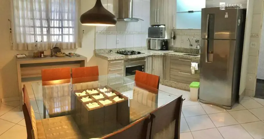 Sobrado para venda em Conjunto Residencial Álvaro Bovolenta de 110.00m² com 3 Quartos, 1 Suite e 2 Garagens