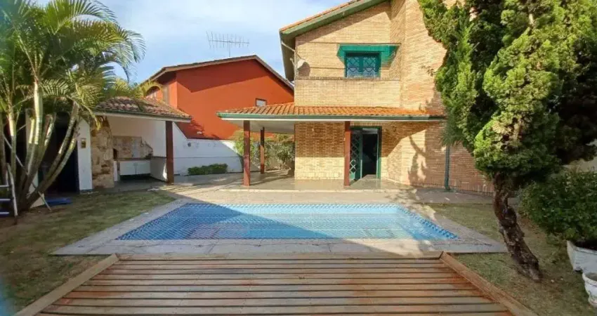 Casa de Condomínio para alugar em Aldeia Da Serra de 350.00m² com 4 Quartos, 2 Suites e 2 Garagens
