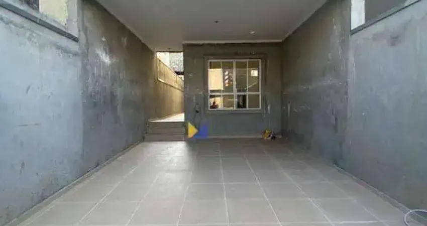 Sobrado para venda em Vila São Judas Tadeu de 130.00m² com 3 Quartos, 3 Suites e 4 Garagens