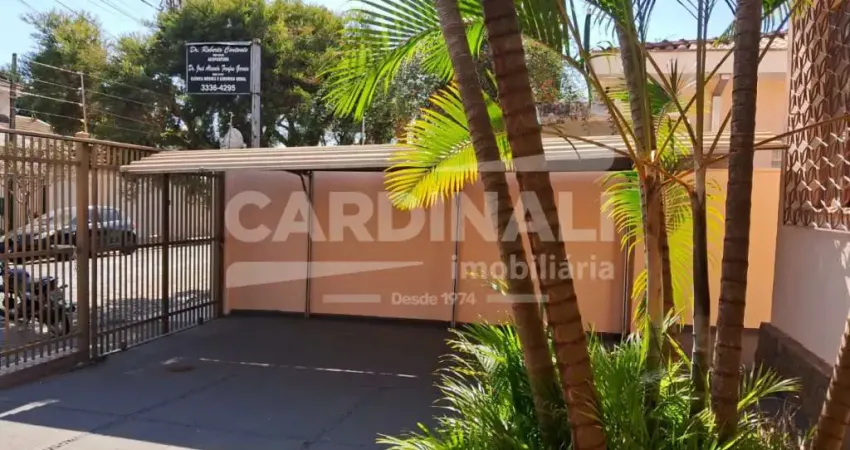 Casa para venda em Jardim Ártico de 222.00m² com 3 Quartos, 1 Suite e 3 Garagens