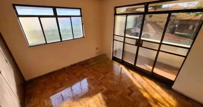 Casa para alugar em Renascença de 280.00m² com 4 Quartos e 4 Garagens