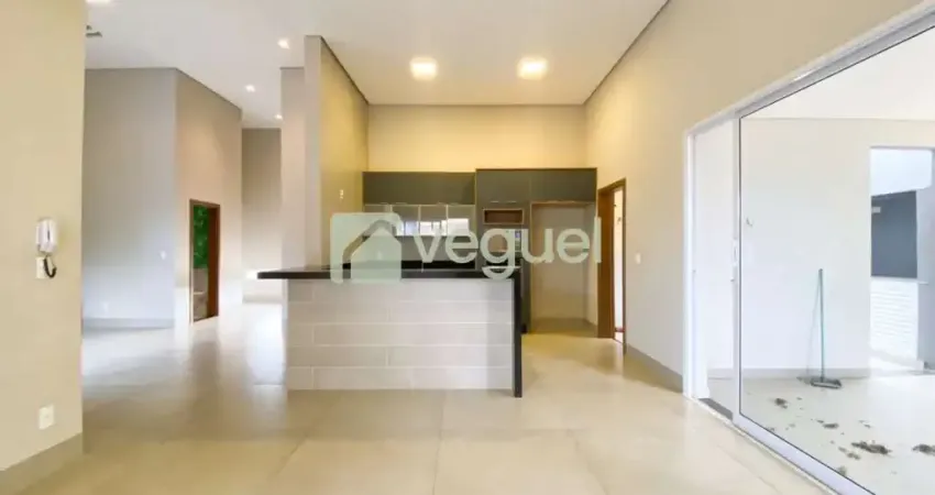 Casa de Condomínio para alugar em Bonfim Paulista de 211.05m² com 3 Quartos, 3 Suites e 4 Garagens