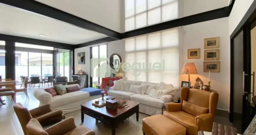 Casa de Condomínio para alugar em Jardim Olhos D´Água de 418.00m² com 4 Quartos, 4 Suites e 4 Garagens