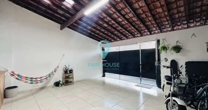 Casa para venda em Jardim Santa Marta de 150.00m² com 2 Quartos, 2 Suites e 3 Garagens