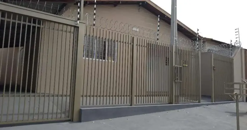 Casa para alugar em Jardim Mugnaini de 110.00m² com 3 Quartos, 1 Suite e 2 Garagens