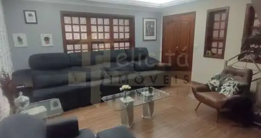 Casa para venda em Jardim Gabriela de 190.00m² com 3 Quartos, 1 Suite e 4 Garagens