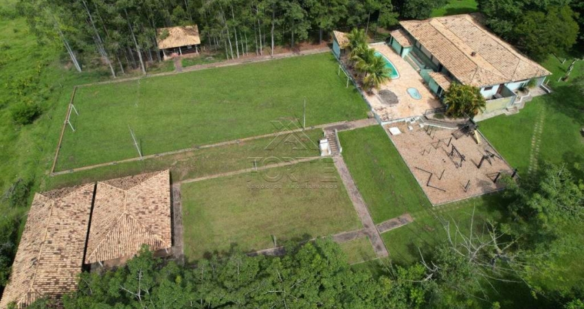 Fazenda / Sítio para venda em Anhumas de 85640.30m² com 2 Quartos e 5 Suites