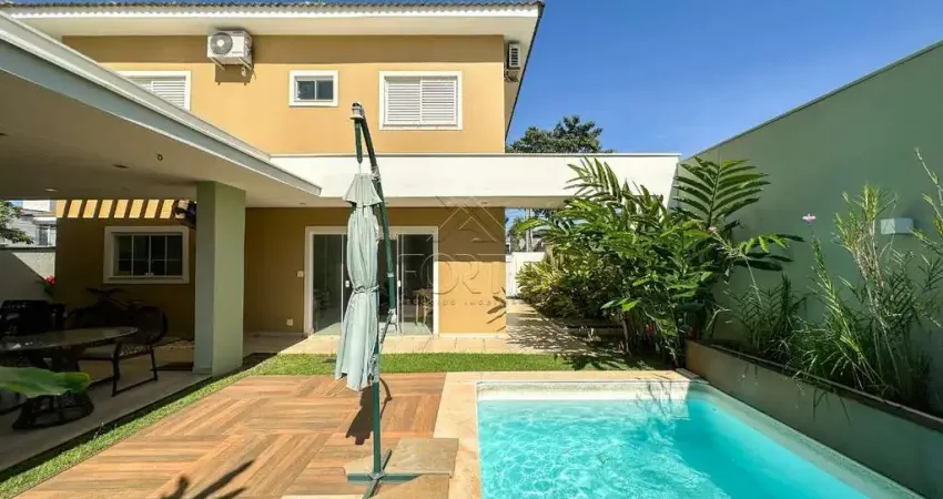 Casa de Condomínio para venda em Campestre de 350.00m² com 3 Quartos, 1 Suite e 4 Garagens
