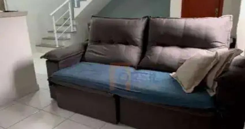Sobrado para venda em Jardim São Pedro de 71.00m² com 2 Quartos, 2 Suites e 2 Garagens