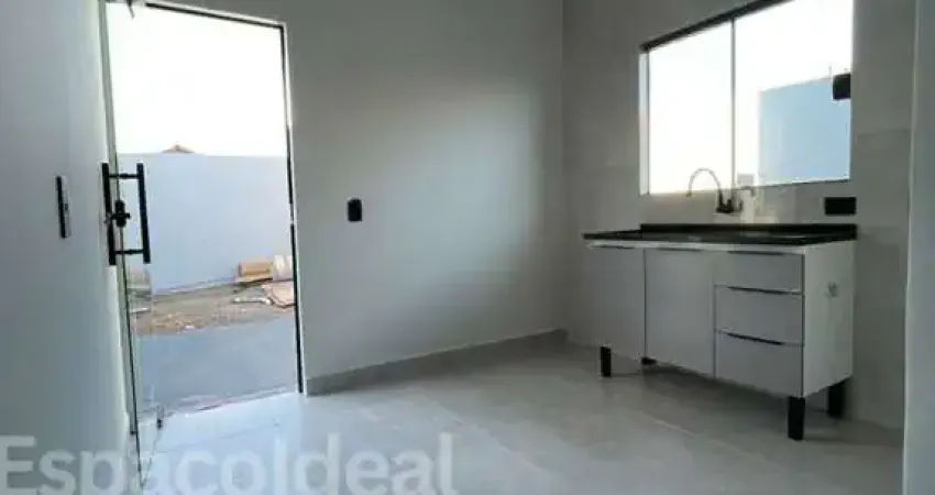 Casa para venda em Jardim Carolina de 54.00m² com 2 Quartos e 2 Garagens