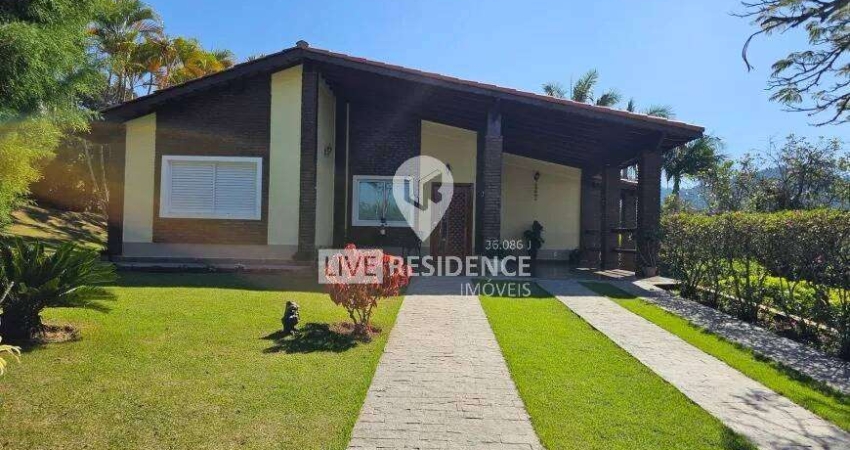 Casa para venda em Capela Do Barreiro de 274.00m² com 3 Quartos, 1 Suite e 2 Garagens