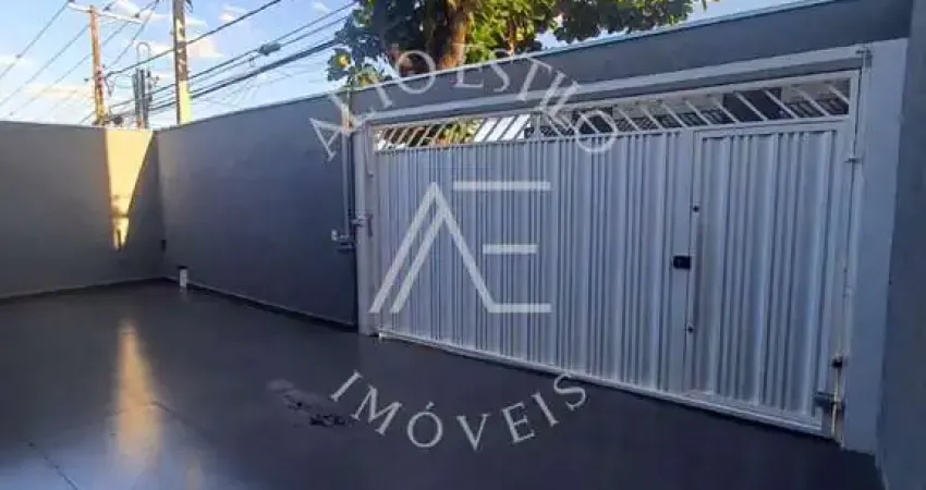 Casa para venda em Jardim Antártica de 180.00m² com 3 Quartos, 1 Suite e 3 Garagens