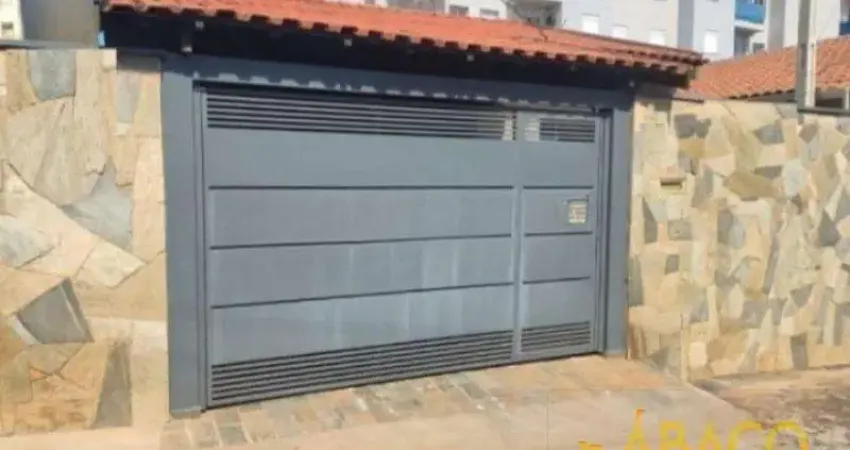 Casa para alugar em Centro de 115.89m² com 3 Quartos e 2 Garagens