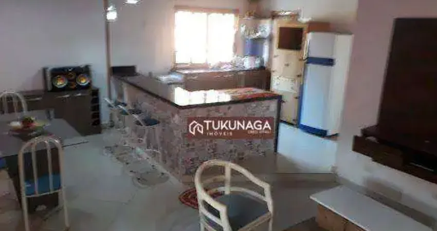 Chácara para alugar em Capelinha de 2700.00m² com 3 Quartos, 1 Suite e 6 Garagens