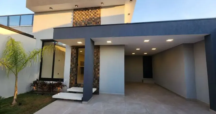 Casa para venda em Centro de 190.00m² com 4 Quartos, 3 Suites e 2 Garagens
