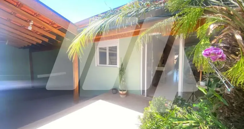Casa para venda em São Pedro de 160.00m² com 3 Quartos, 1 Suite e 5 Garagens