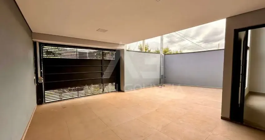 Casa para venda em Portal Ville Jardins de 200.00m² com 3 Quartos, 1 Suite e 4 Garagens