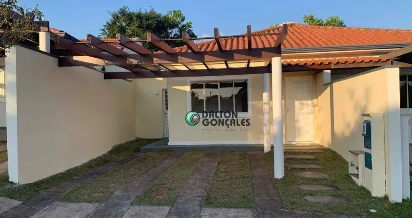 Casa de Condomínio para venda em Condomínio Vila Formosa de 90.00m² com 3 Quartos, 1 Suite e 2 Garagens