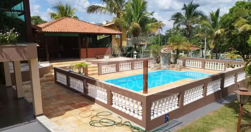 Chácara para venda em Colina Nova Boituva de 1455.00m² com 4 Quartos, 1 Suite e 4 Garagens