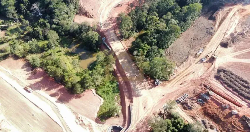 Terreno à venda na Estrada Carlos Antônio Pereira de Castro, 350, Pitas, Cotia