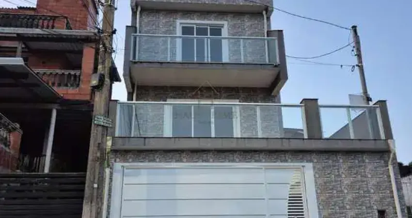 Casa para alugar em Jardim São Luiz (caucaia Do Alto) de 180.00m² com 3 Quartos e 2 Garagens