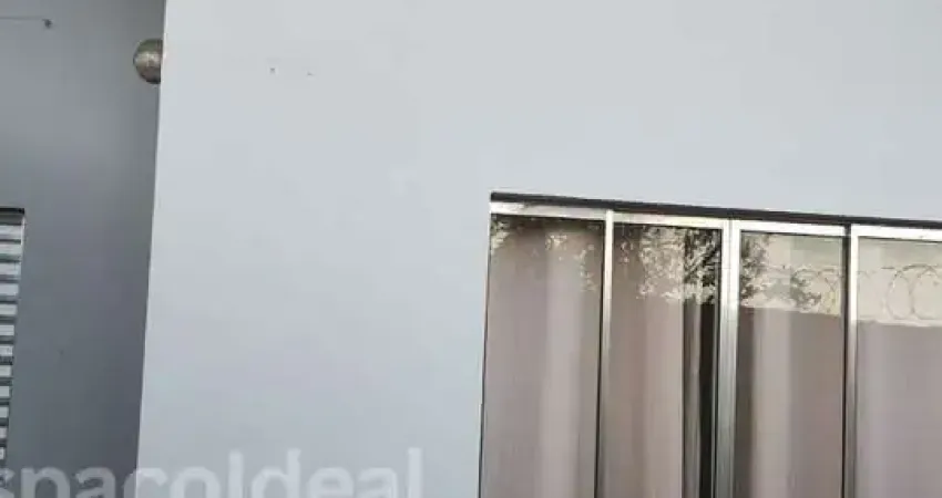 Casa para venda em Jardim Carolina de 53.00m² com 2 Quartos e 2 Garagens