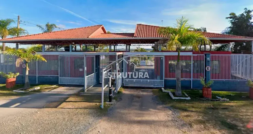 Chácara para venda em Condomínio Residencial Pinheiros Do Lago de 104.00m² com 3 Quartos, 1 Suite e 6 Garagens