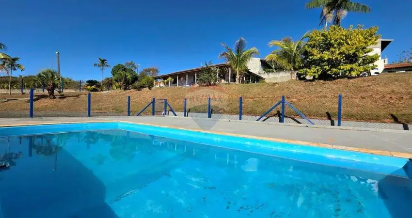 Chácara para venda em Vila Dias de 565.00m² com 5 Quartos, 1 Suite e 10 Garagens