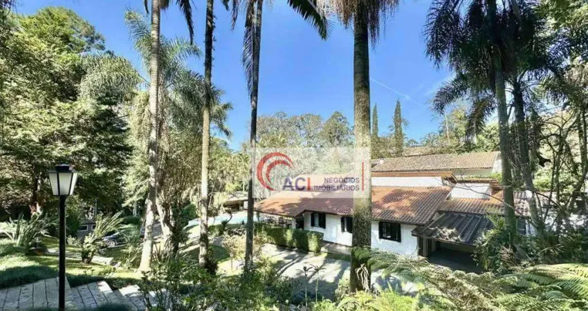 Casa de Condomínio para venda e aluguel em Algarve de 473.00m² com 3 Quartos, 1 Suite e 8 Garagens