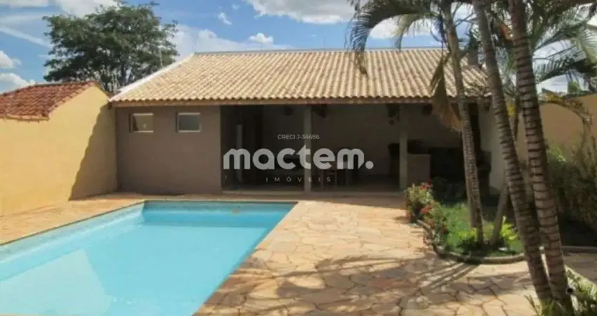 Casa para venda em Vila Monte Alegre de 205.00m² com 3 Quartos, 1 Suite e 8 Garagens