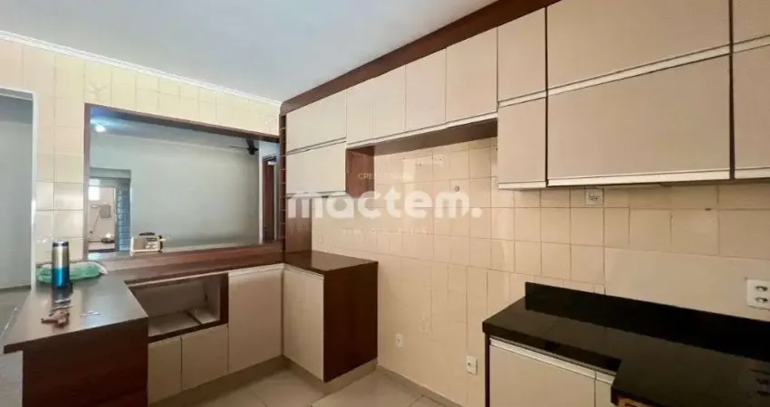 Casa para venda em Alto Do Ipiranga de 235.00m² com 3 Quartos, 2 Suites e 3 Garagens