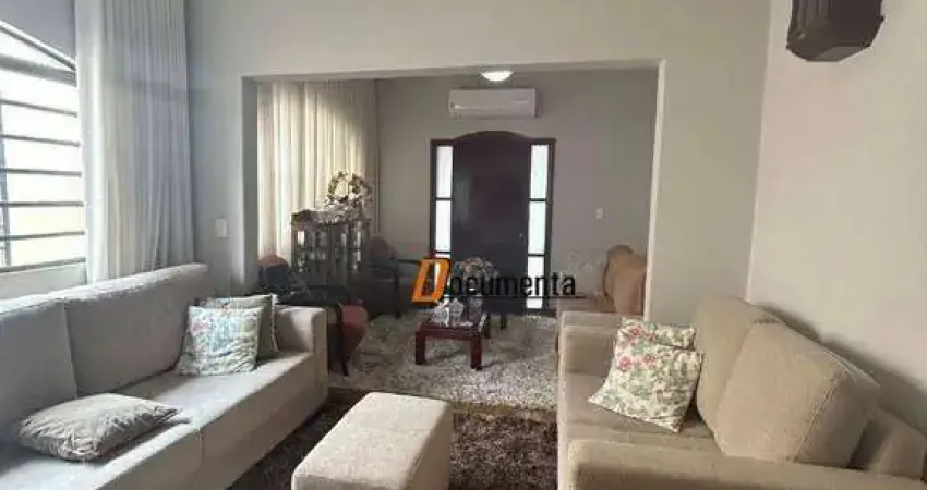 Casa para venda em Jardim Do Prado de 228.00m² com 3 Quartos e 5 Garagens